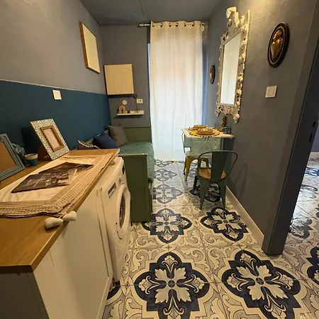 Palazzo Rubina - Dimora Mediterranea & 公寓式酒店 *